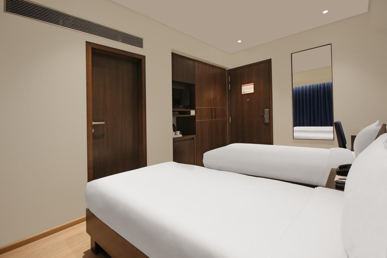 Hotel German Palace Near To Airport Gandhinagar Kültér fotó